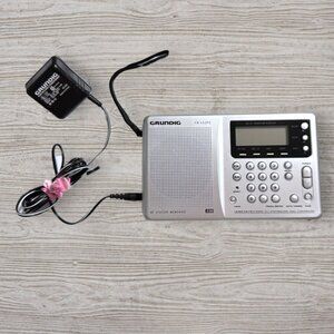 Vintage Grundig YB 400PE Yacht Boy Shortwave World Band Radio SSB Dual Conv AC